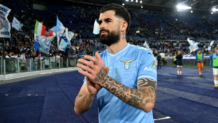 Elseid Hysaj lascia la Lazio: quella col Pisa è stata l'ultima gara al servizio del club gestito dal presidente Lotito. hysaj lazio
