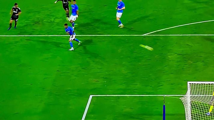 VIDEO Napoli-Como 1-1, Strefezza porta la partita in parità: grande tiro da fuori - immagine 1