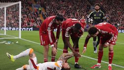 Shock Noa Lang: si scontra con un tabellone e sfiora l’amputazione del dito