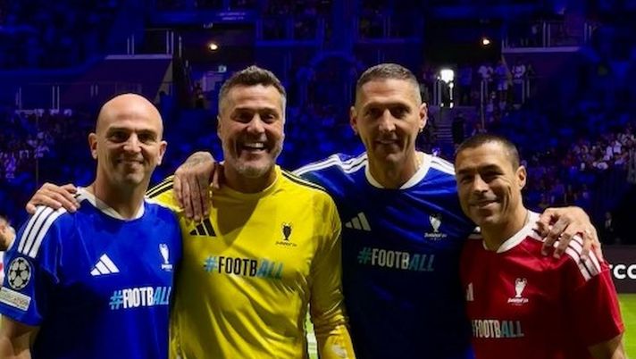 Partita tra leggende prima della finale di Champions: spuntano le facce del Triplete Inter - immagine 1