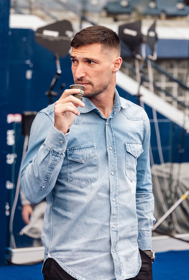 GALLERY I calciatori del Napoli sul terreno di gioco del Castellani: azzurri pronti - immagine 5