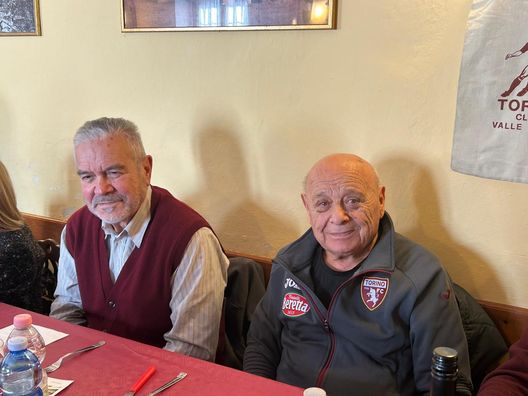 Toro club Vallecervo e Borgo d’Ale, inaugurato il dipinto di Serena Ulivi: presenti Rampanti e Vigato- immagine 2