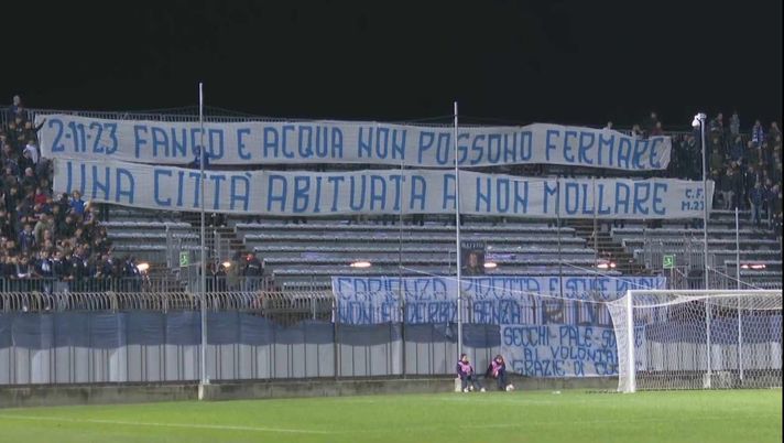 Emergenza alluvione sempre viva e animi da derby sempre accesi: ultras Prato, perdono e contestano - immagine 1