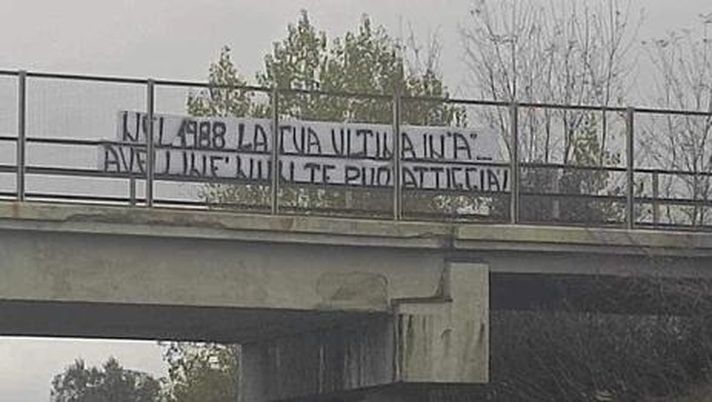 Benevento, lo striscione di sfottò non porta bene: 11 anni dopo, rivince l’Avellino… - immagine 1