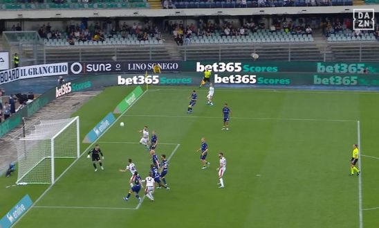 Serie A, Milan di misura sul Verona: 0-1 e secondo posto col Napoli- immagine 3