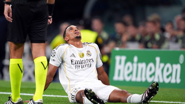 Real Madrid, nuovo infortunio per Alexander-Arnold(Photo by Mateo Villalba Sanchez/Getty Images) Real Madrid, Alexander Arnold di nuovo ko: altri due mesi di stop - immagine 1