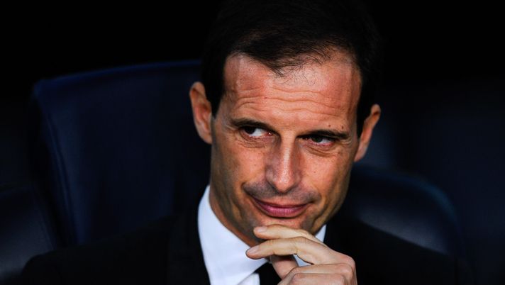 BARCELONA, SPAIN - NOVEMBER 06: Head coach Massimiliano Allegri of AC Milan looks on during the UEFA Champions League Group H match Between FC Barcelona and AC Milan at Camp Nou on November 6, 2013 in Barcelona, Spain. (Photo by David Ramos/Getty Images) Allegri