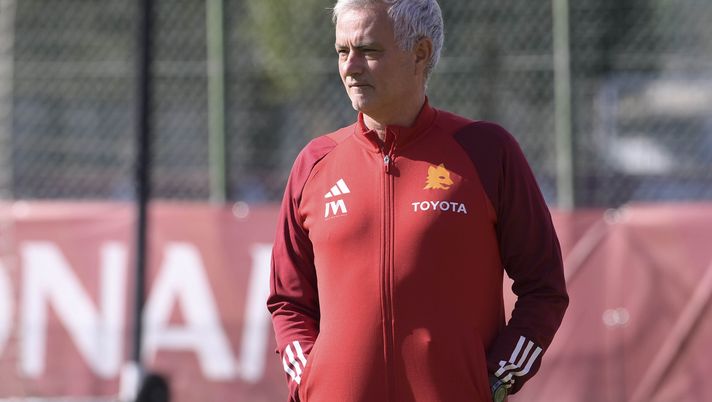 Getty Images Mourinho: “Se fossero sani, Sanches e Dybala non sarebbero qui” - immagine 1