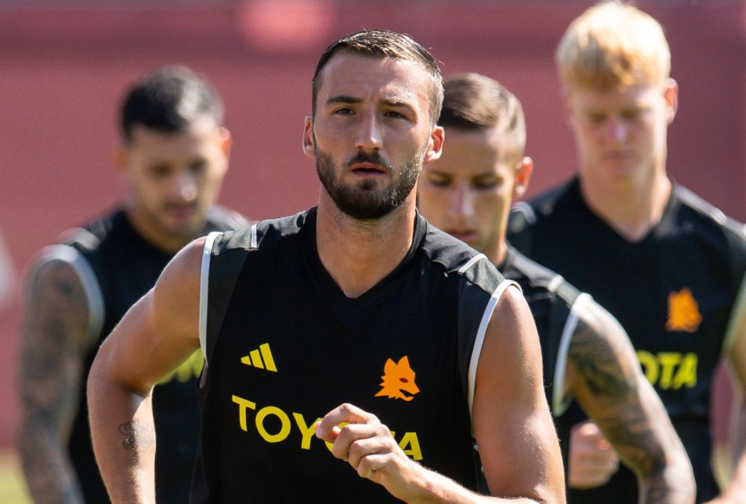 Roma, l’allenamento a tre giorni dall’esordio con la Salernitana – FOTO GALLERY - immagine 12
