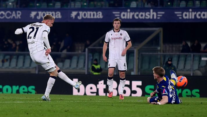 Il Verona illude e spreca, il Bologna segna. 2-3 al Bentegodi, Hellas sempre ultimo - immagine 1