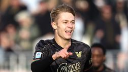 UFFICIALE – Nicolussi Caviglia è un nuovo giocatore della Fiorentina: il comunicato del club