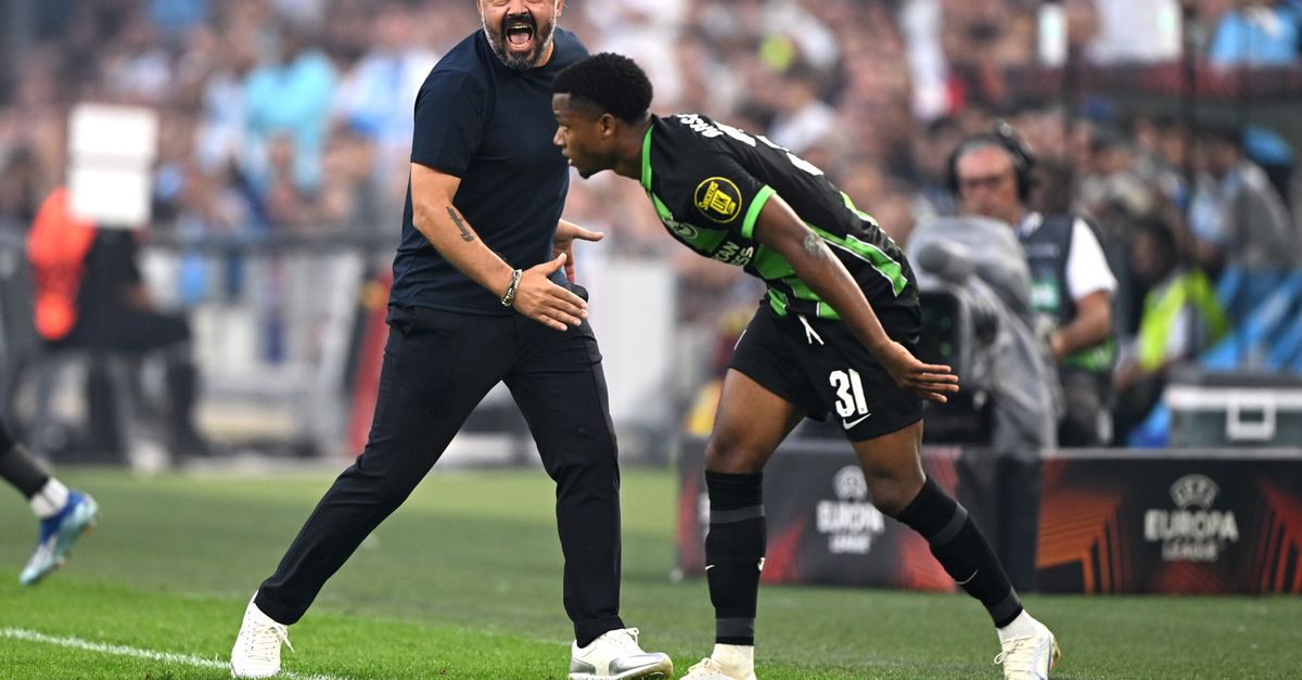 VIDEO – Rissa tra Fenerbahce e Hajduk in amichevole, Mourinho e Gattuso ...