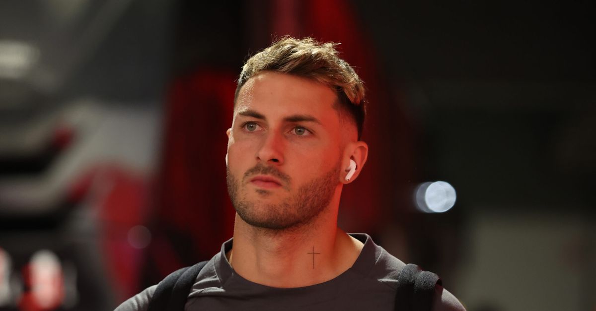 compagnoni allegri obbligato ad insistere su gimenez senza attaccante 232 molto dura da Pianetamilan.it compagnoni allegri obbligato ad insistere su gimenez senza attaccante 232 molto dura