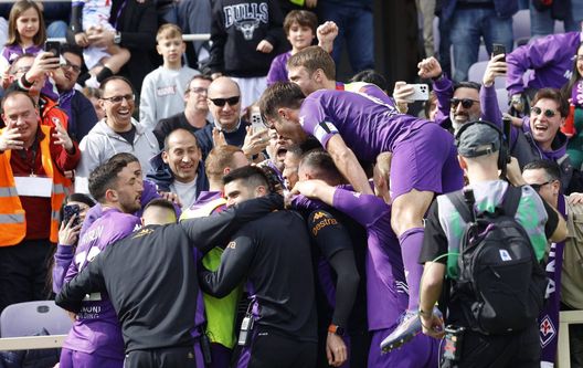GERMOGLI PH: 30 MARZO 2025 FIRENZE STADIO ARTEMIO FRANCHI CAMPIONATO SERIE A FIORENTINA VS ATALANTA NELLA FOTO GOL ESULTANZA KEAN Crudeli: “Fiorentina ambisce ai vertici grazie a Palladino. Milan, non è facile”- immagine 2
