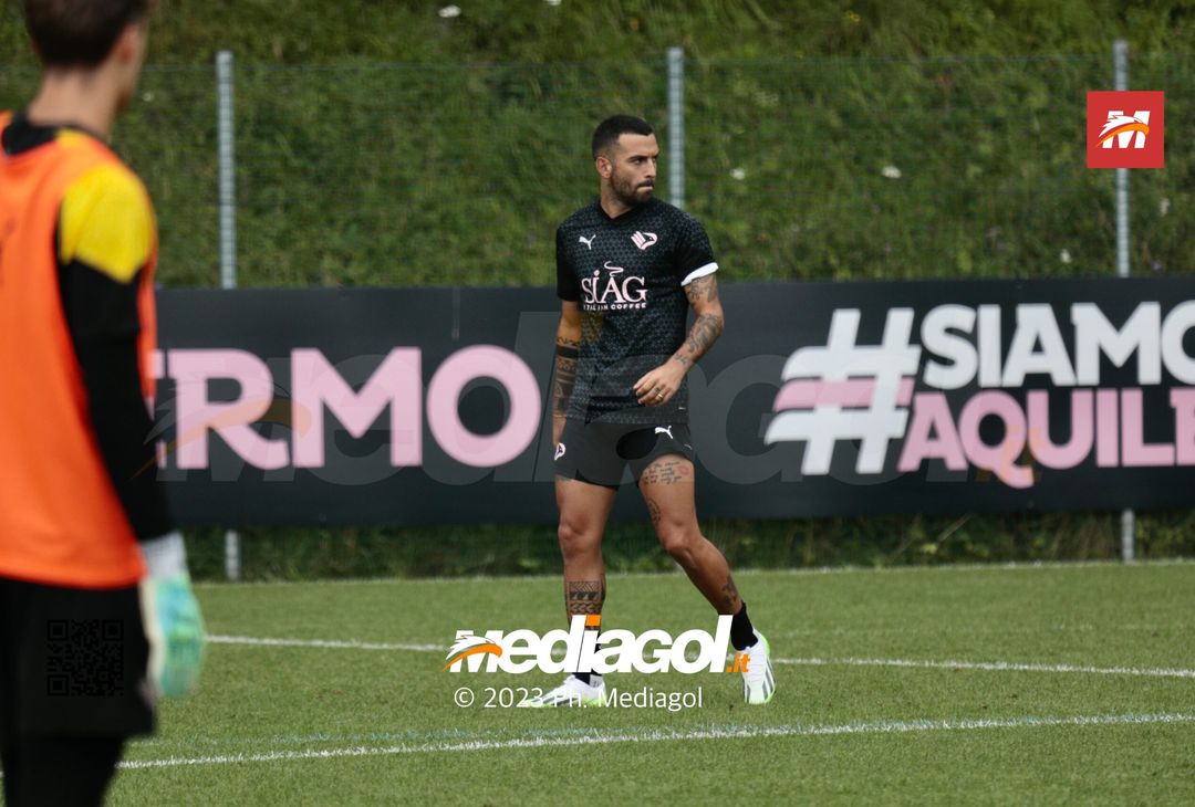 FOTO Ritiro Palermo, day 13 a Ronzone: gli scatti della seduta mattutina (Gallery) - immagine 11