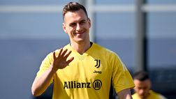 UFFICIALE – Juventus, Milik rinnova fino al 2027: il comunicato del club