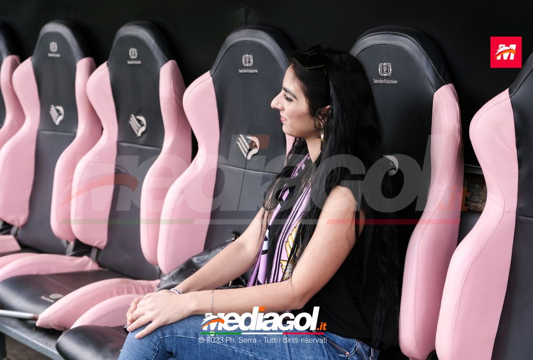 FOTO PALERMO, i tifosi rosanero in tour allo stadio ‘Renzo Barbera’ (GALLERY) - immagine 22