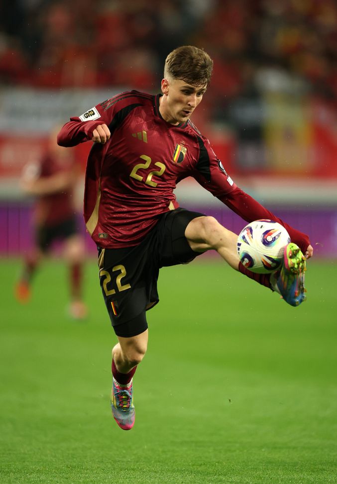 GHENT, BELGIUM - OCTOBER 10: Alexis Saelemaekers of Belgium controls the ball during the FIFA World Cup 2026 Qualifier match between Belgium and North Macedonia at Planet Group Arena on October 10, 2025 in Ghent, Belgium. (Photo by Dean Mouhtaropoulos/Getty Images) Saelemaekers, nessuna lesione al flessore, solo lieve infortunio: Allegri lo convoca per la Fiorentina?- immagine 2