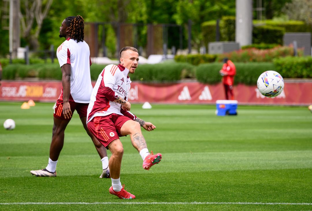 Trigoria, l’allenamento a tre giorni da Inter-Roma – FOTO GALLERY - immagine 30