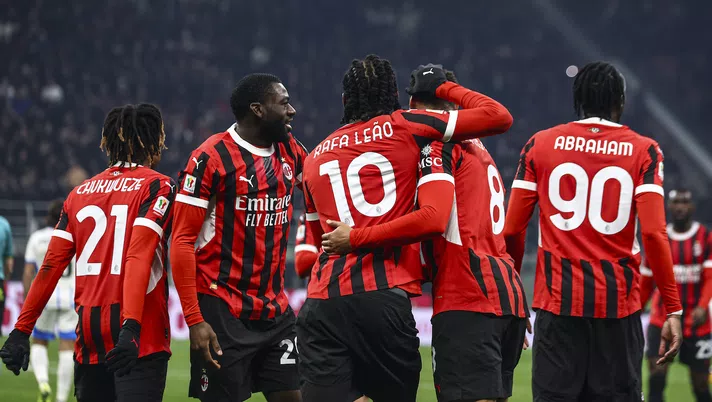esultanza gol Rafael Leao AC Milan Milan-Sassuolo 6-1 Coppa Italia 2024-2025