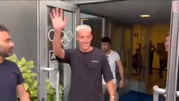 VIDEO Inter, ecco Frattesi: i cori dei tifosi nerazzurri fuori dalla sede del Coni
