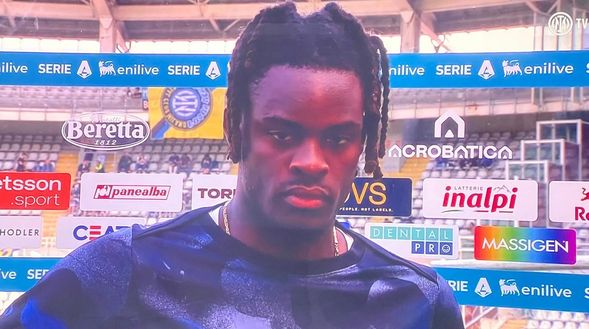 Bisseck a ITV: “Non importa chi fa gol, importante è che l’Inter segni. Penso che…” Bisseck a ITV: “Non importa chi fa gol, importante è che l’Inter segni. Penso che…” - immagine 1