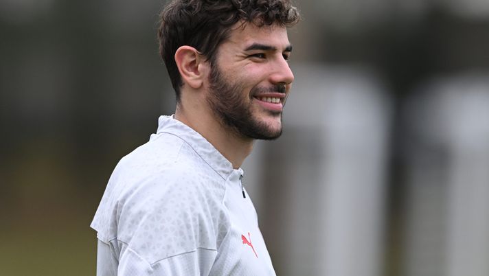 Theo Hernández AC Milan allenamento Milanello