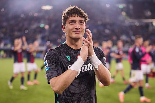 Massimo Pessina, portiere del Bologna. (Photo by Emmanuele Ciancaglini/Ciancaphoto Studio/Getty Images) Chi è Massimo Pessina, la nuova promessa del Bologna che ha giocato contro il Napoli- immagine 2