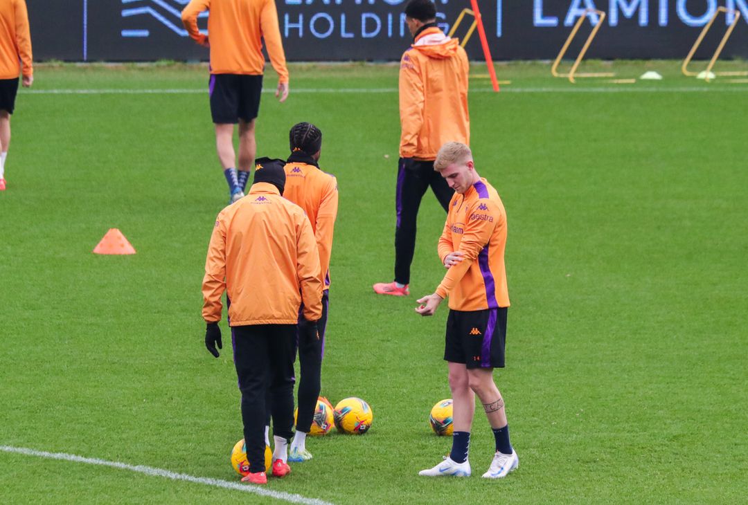 Gallery VN – Allenamento a porte aperte della Fiorentina, le immagini più belle - immagine 89