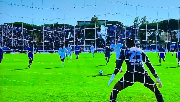 VIDEO Empoli-Napoli 0-1, azzurri in vantaggio dopo 61 minuti: ci pensa sempre Kvara! VIDEO Empoli-Napoli 0-1, azzurri in vantaggio dopo 61 minuti: ci pensa sempre Kvara! - immagine 1