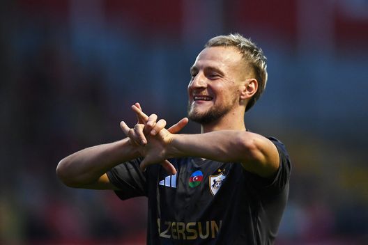 DUBLINO, IRLANDA - 23 LUGLIO: Olexiy Kashchuk del Qarabag festeggia un goal siglato nella fase di qualificazione alla Champions League. (Photo by Charles McQuillan/Getty Images) Qarabag, che impresa: Gurbanov svela il segreto della rimonta contro il Benfica- immagine 2