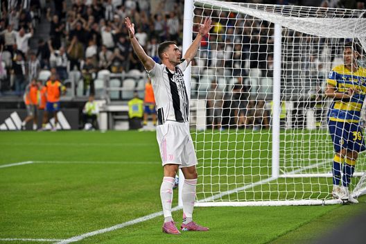 Milan e la questione attaccante: la scelta tra Vlahovic e Harder- immagine 3