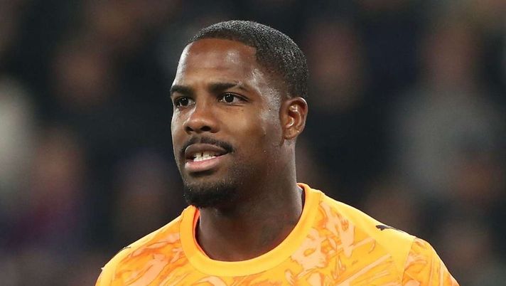 Lukas Hornicek tra i potenziali sostituti di Mike Maignan nel Milan | Calciomercato AC Milan News (Getty Images) Milan, si aggiunge un altro nome alla lista dei sostituti di Maignan: la sua particolare caratteristica