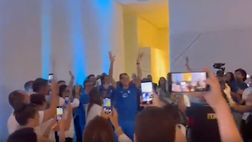 VIDEO / Tamberi arriva a Casa Italia… e scoppia la festa!