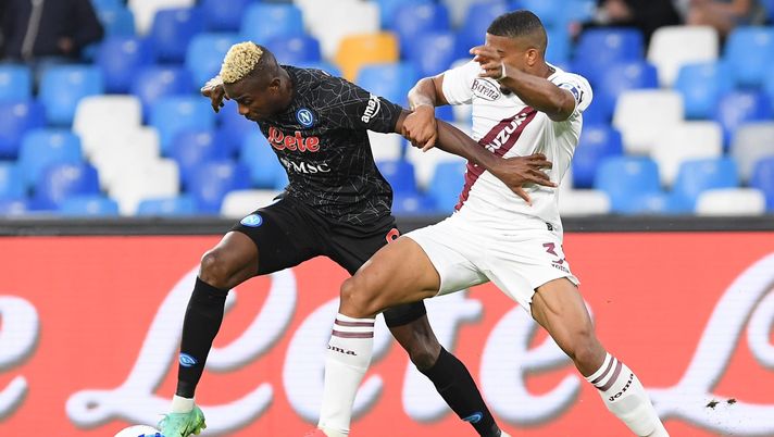 NAPLES, ITALY - OCTOBER 17: Vìctor Osimhen of Napoli during the Serie A match between SSC Napoli and Torino FC at Stadio Diego Armando Maradona on October 17, 2021 in Naples, Italy. (Photo by SSC NAPOLI/SSC NAPOLI via Getty Images) Napoli-Torino 1-0: per i dati match equilibrato. Sorprende il bilancio dei falli - immagine 1