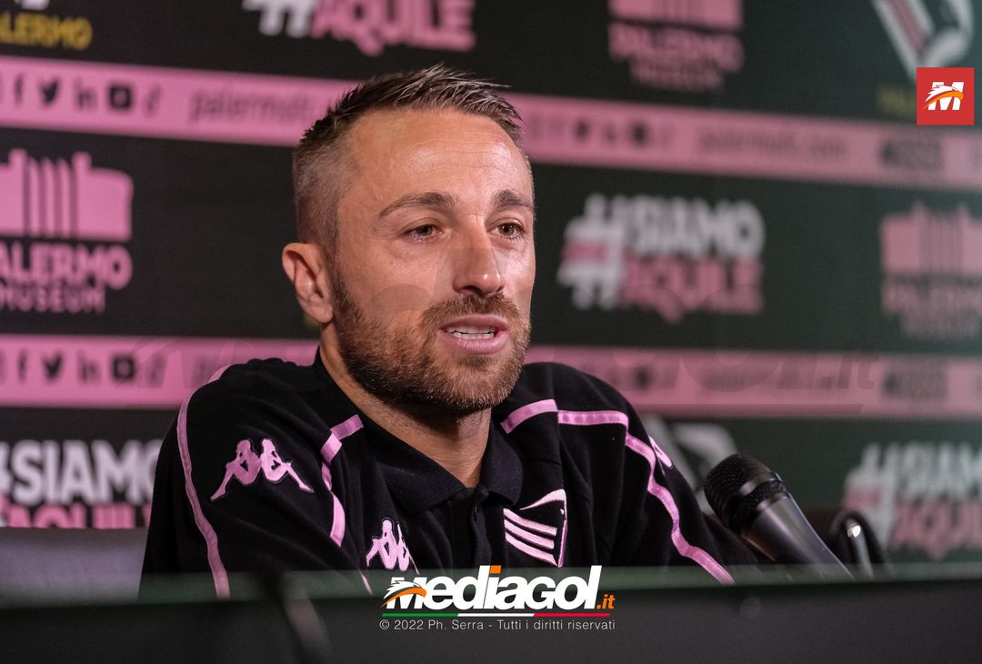 FOTO RITIRO PALERMO, Roberto Floriano in conferenza stampa (Gallery) - immagine 6