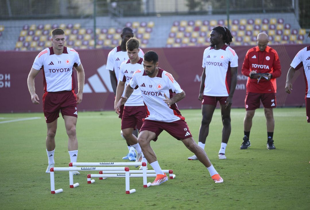 Trigoria, la rifinitura alla vigilia della sfida con il Venezia – FOTO GALLERY - immagine 9