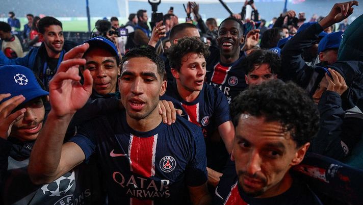 Le Parisien – PSG, scelta logica per la maglia della finale di CL. Ma gli scaramantici… - immagine 1