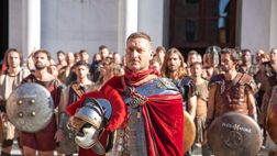 C’è un Totti per tutto. Torna in campo? Intanto fa il Gladiatore