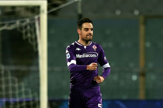 FLORENCE, ITALY - JANUARY 23: Giacomo Bonaventura of ACF Fiorentina celebrates after scoring a goal during the Serie A match between ACF Fiorentina and FC Crotone at Stadio Artemio Franchi on January 23, 2021 in Florence, Italy. (Photo by Gabriele Maltinti/Getty Images)