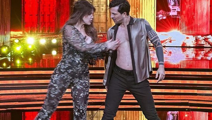 Ballando, Wanda Nara è da 7.5: “Tutti innamorati di lei. Zazzaroni addirittura…” - immagine 1