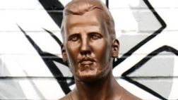VIDEO / Ecco la nuova statua di Harry Kane: gli somiglia?
