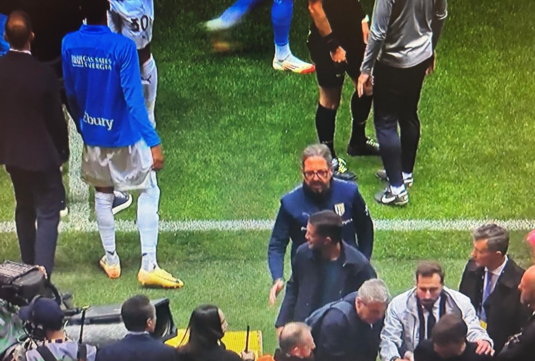 GALLERY Rissa furibonda tra Parma e Napoli a poco dalla fine: Conte espulso! - immagine 7