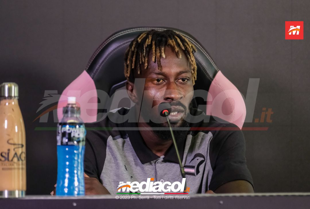 FOTO PALERMO, Mamadou Coulibaly presentato in conferenza stampa (GALLERY) - immagine 14