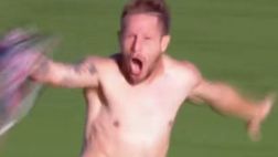 Ferito da una bottiglietta a febbraio, rigorista decisivo ad aprile: i due volti del derby Chacarita-Tigre