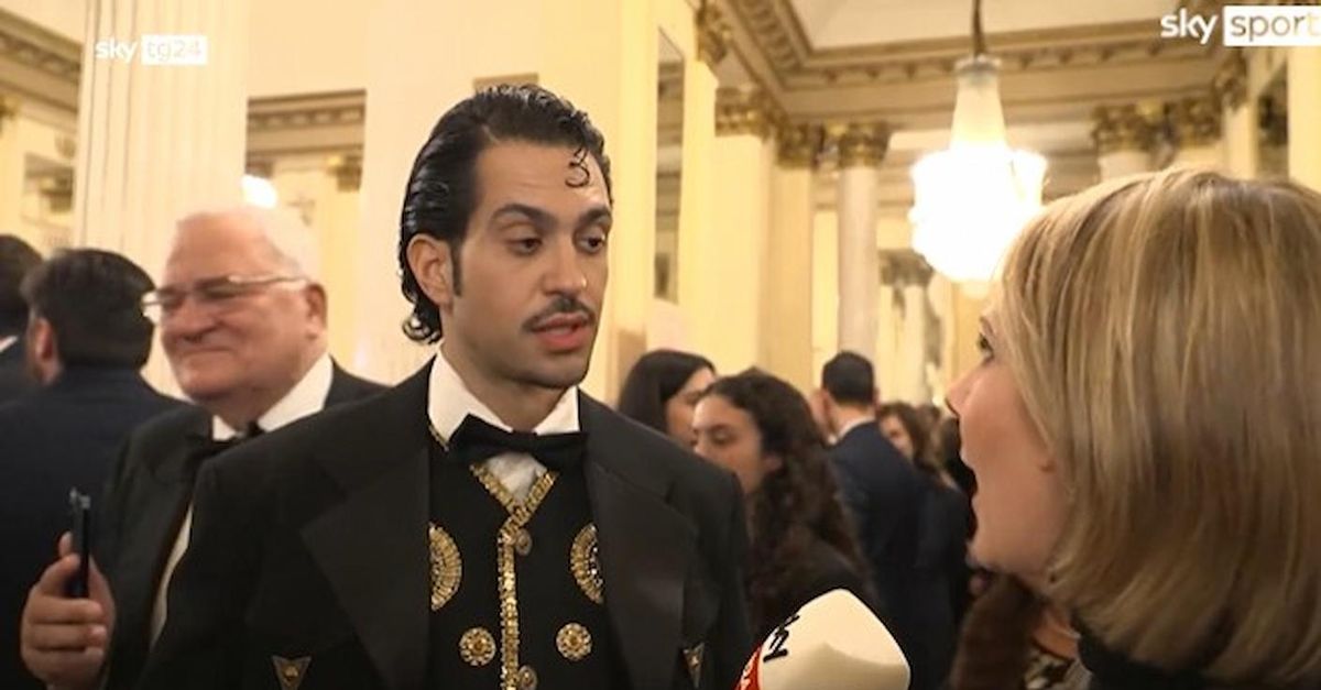 VIDEO / Prima della Scala, Mahmood: “La mia prima Prima, che emozione” VIDEO / Prima della Scala, Mahmood: “La mia prima Prima, che emozione”