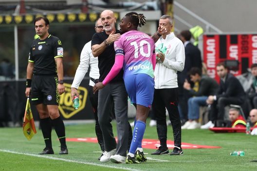 (Photo by Marco Luzzani/Getty Images) Alla fine anche Pioli perde la pazienza: “Ma basta parlare del derby…!”- immagine 2