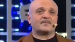 La stampa fa fuori Conte dal Napoli, l’appello di Peppe Iodice: “Nun c scassat o …”