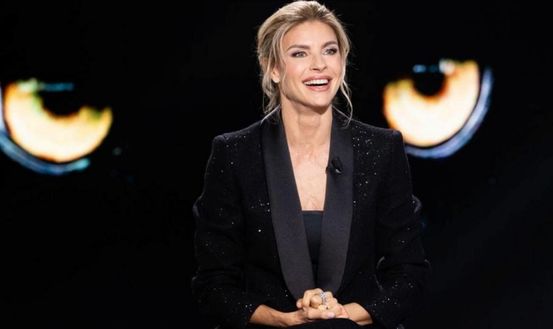 Colombari: “Costacurta mi ha salvato, mi ha fatta curare. Il sesso da puledra…”- immagine 2