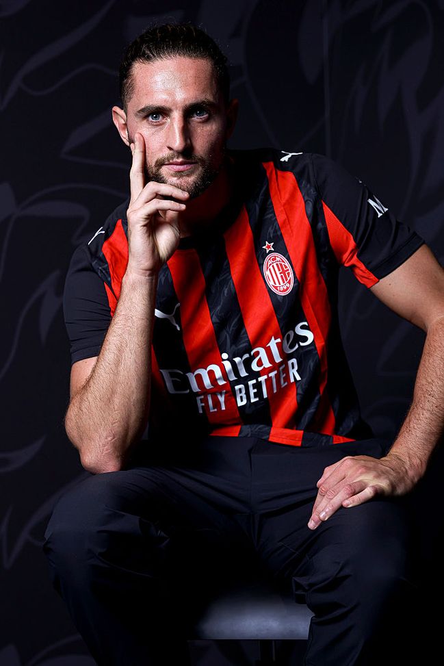 Qui con uno sguardo ieratico (Photo by Giuseppe Cottini/AC Milan via Getty Images)  Rabiot Casa Milan